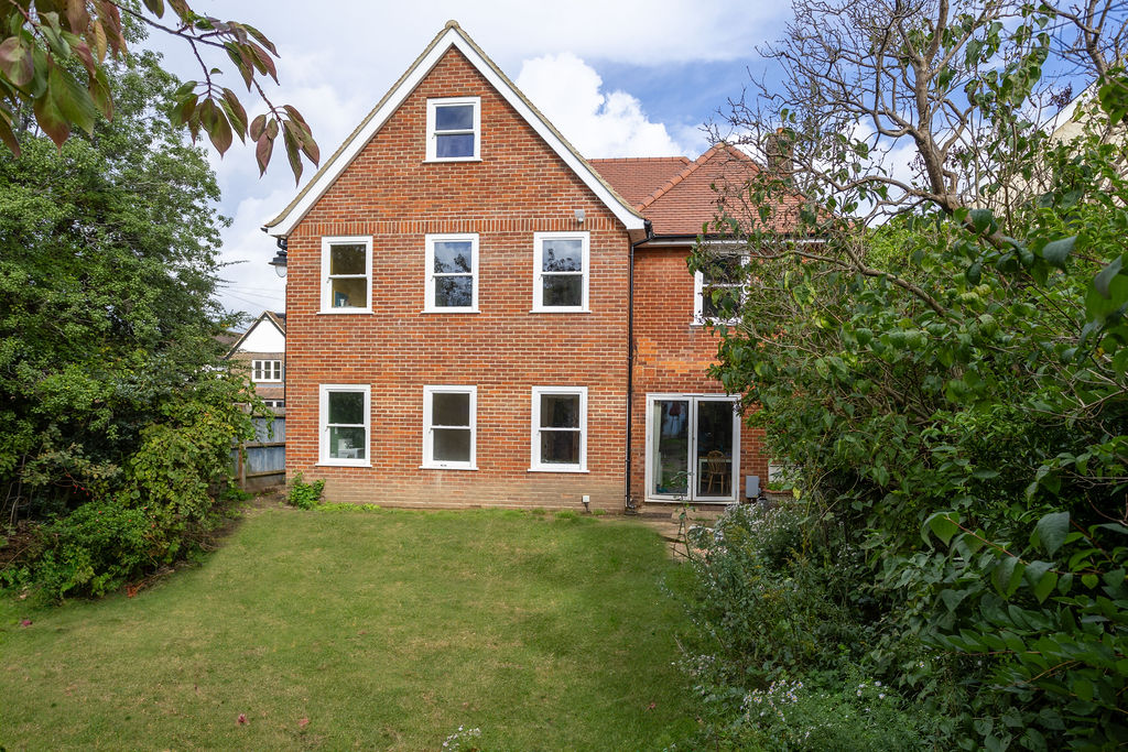 Multi-storey extension in Guildford, Surrey, completed image 10.