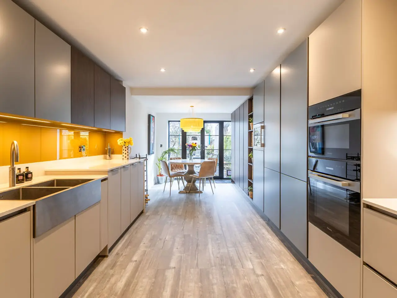 Two-storey extension and internal remodel in Reading, Berkshire. A completed Plan Hub project.
