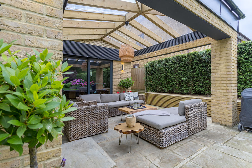 Refurbishment and extension in Weybridge, Surrey, completed image 4.
